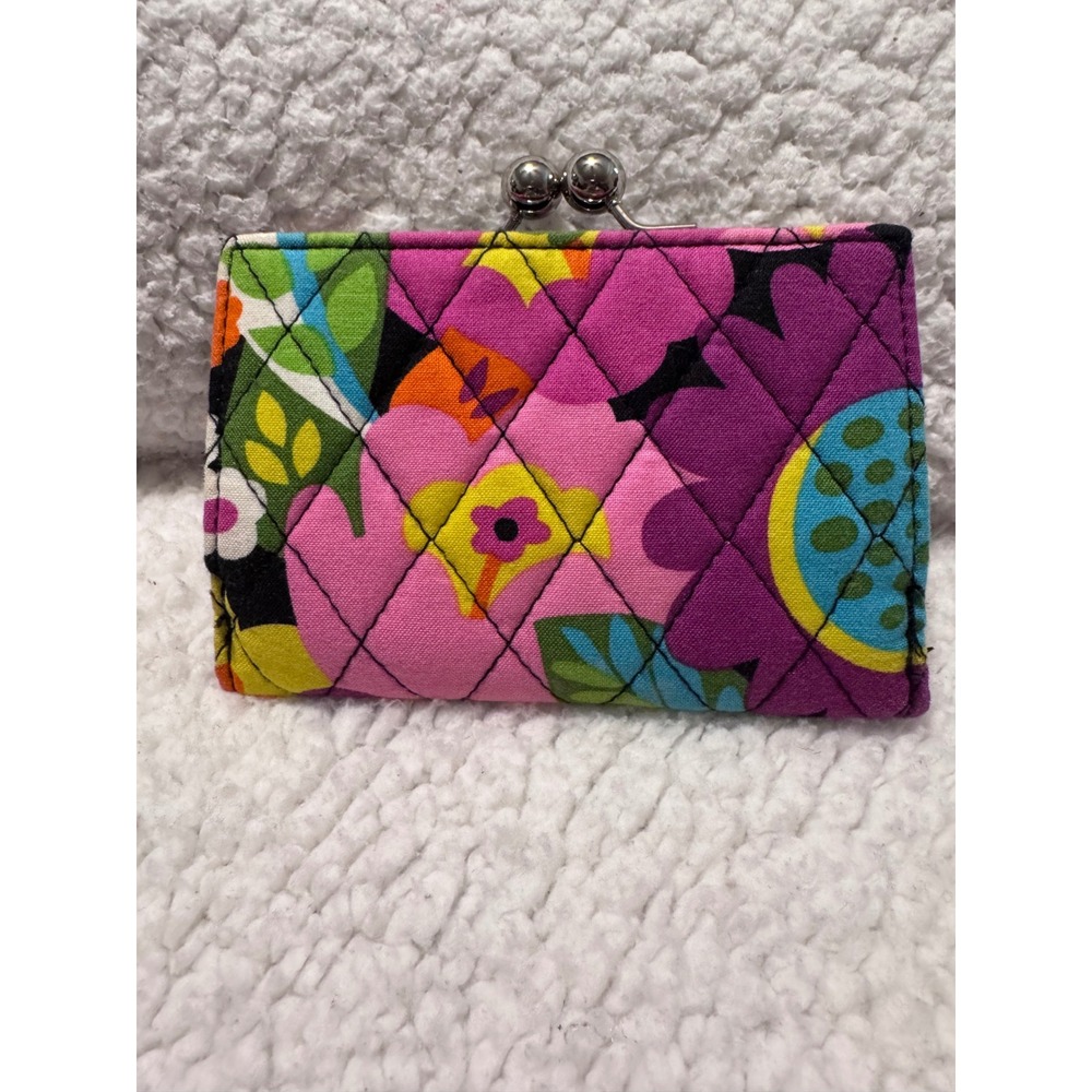 Vera Bradley Sun Valley Quilted Cotton Kisslock Tri-Fold Wallet Floral NWOT - Picture 6 of 9